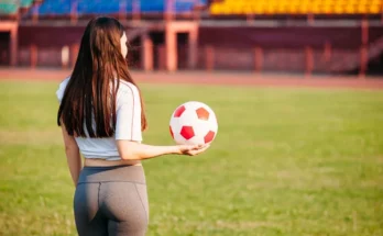 दोस्त की बीवी