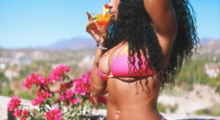 दोस्त की बीवी